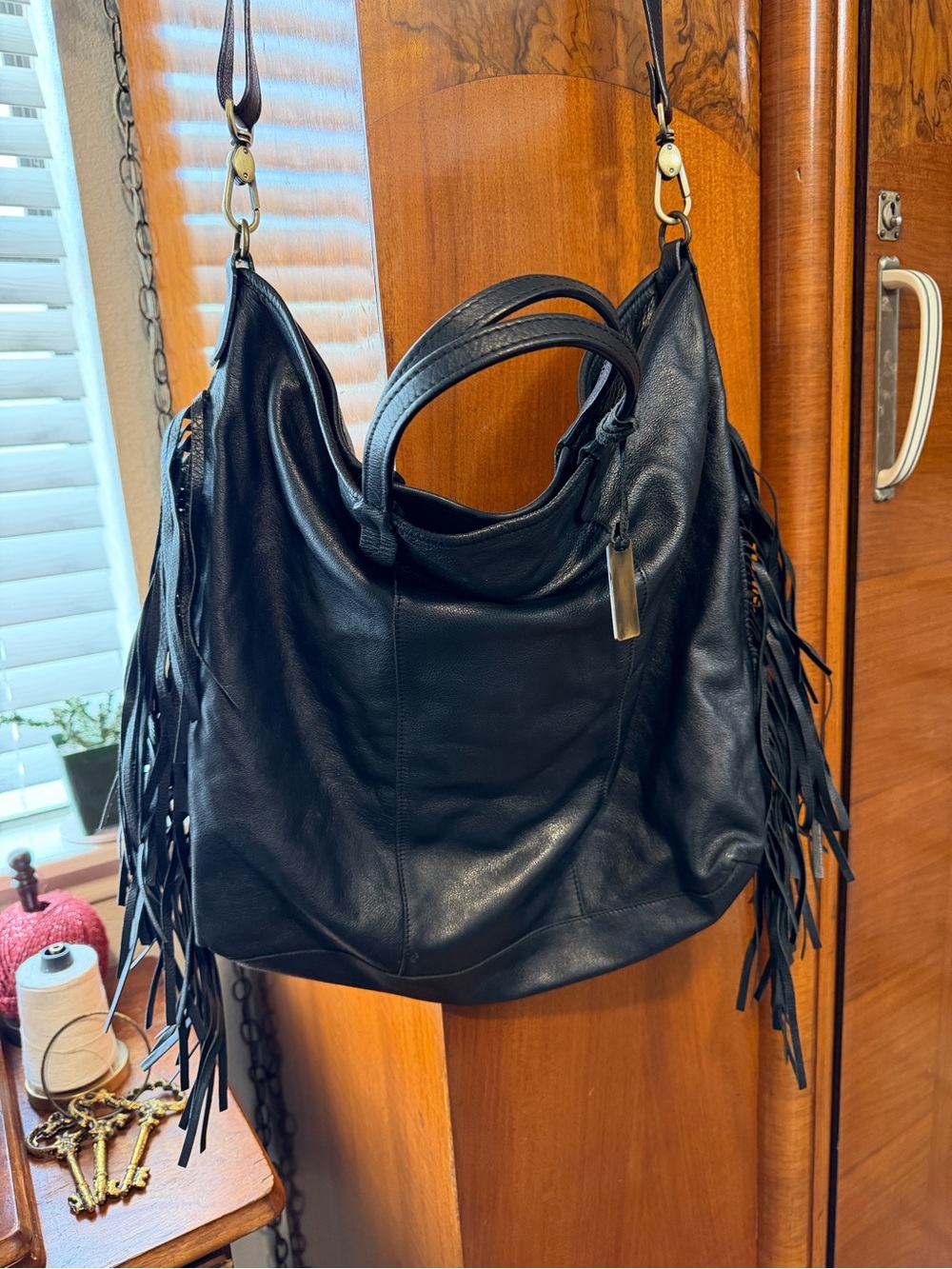 IOpelle Italia Genuine Leather Black Fringe Hobo Tote